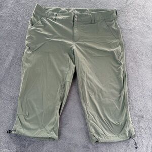 Columbia Saturday Trail II Knee Pant Womens 16 Green Omni Shield Crop Hiking
